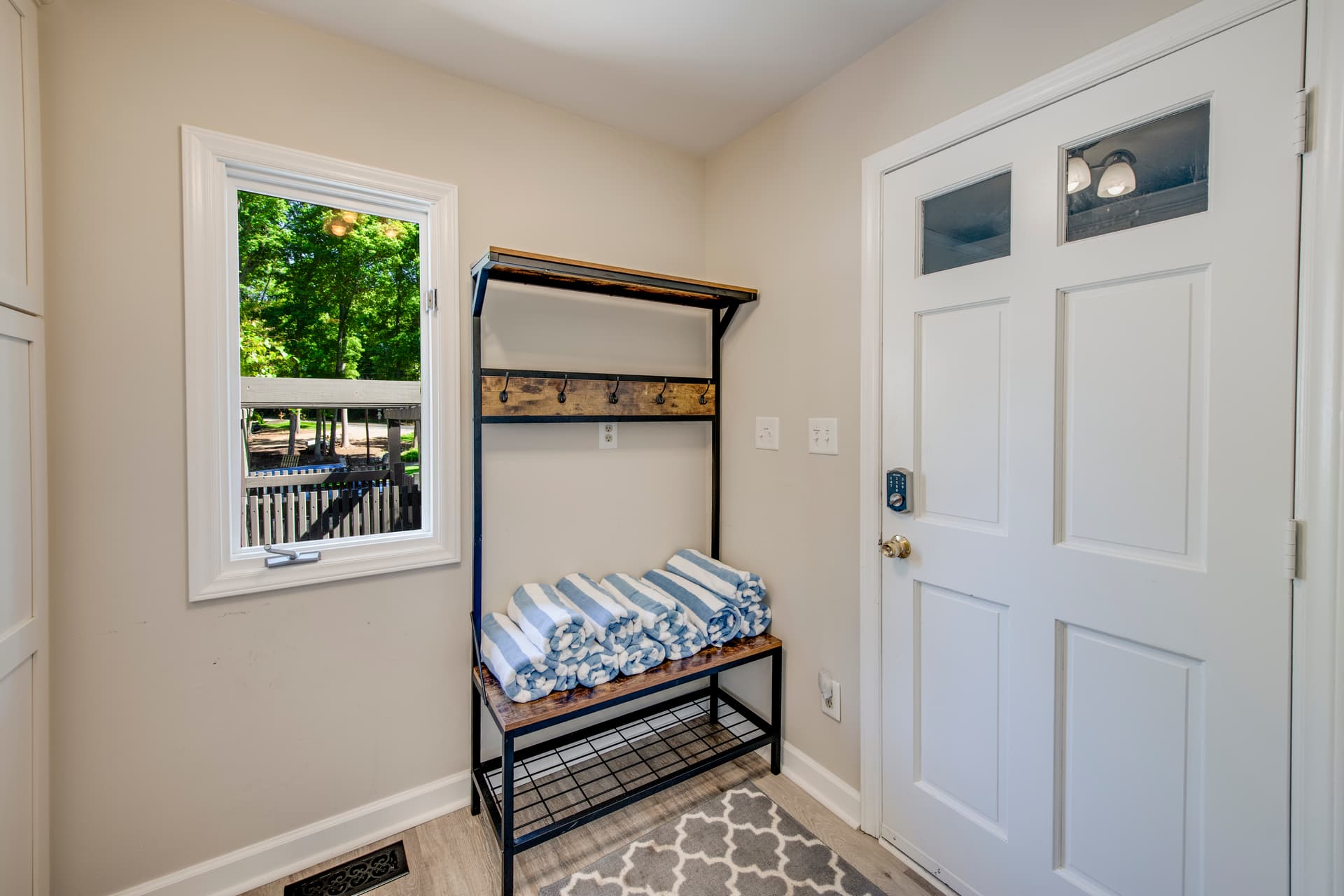 Nights on Normandy - Image 28