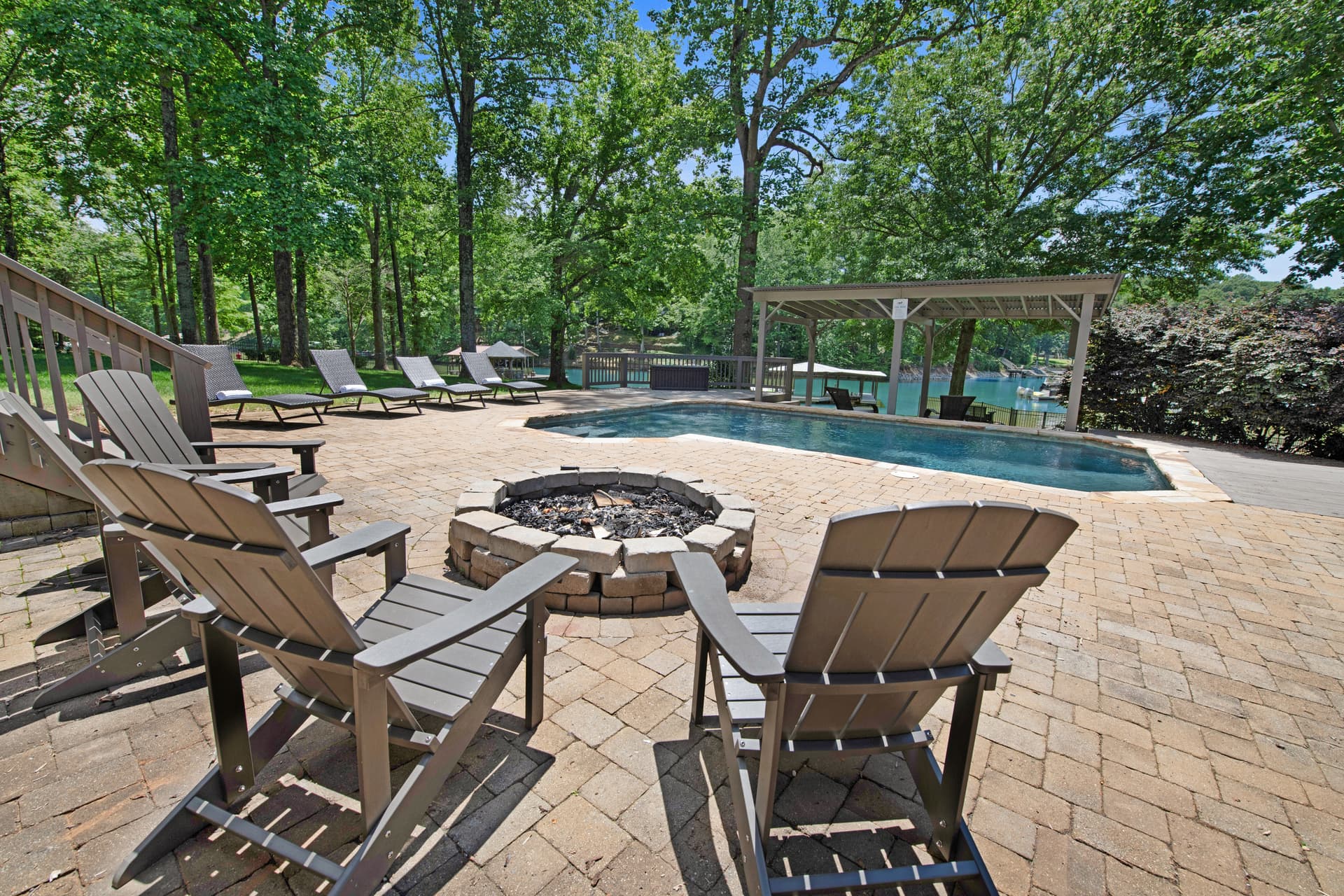 Nights on Normandy - Image 36