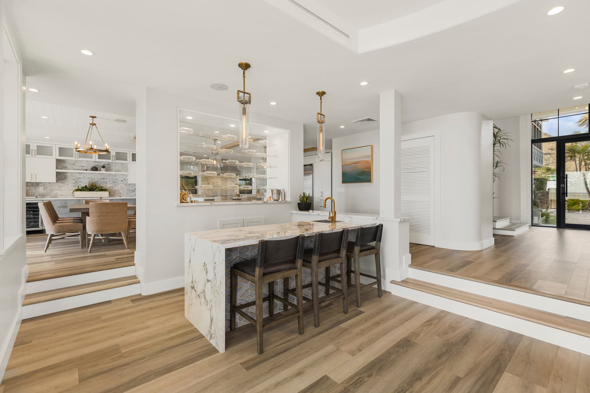 Niu Beach Estate - Image 9