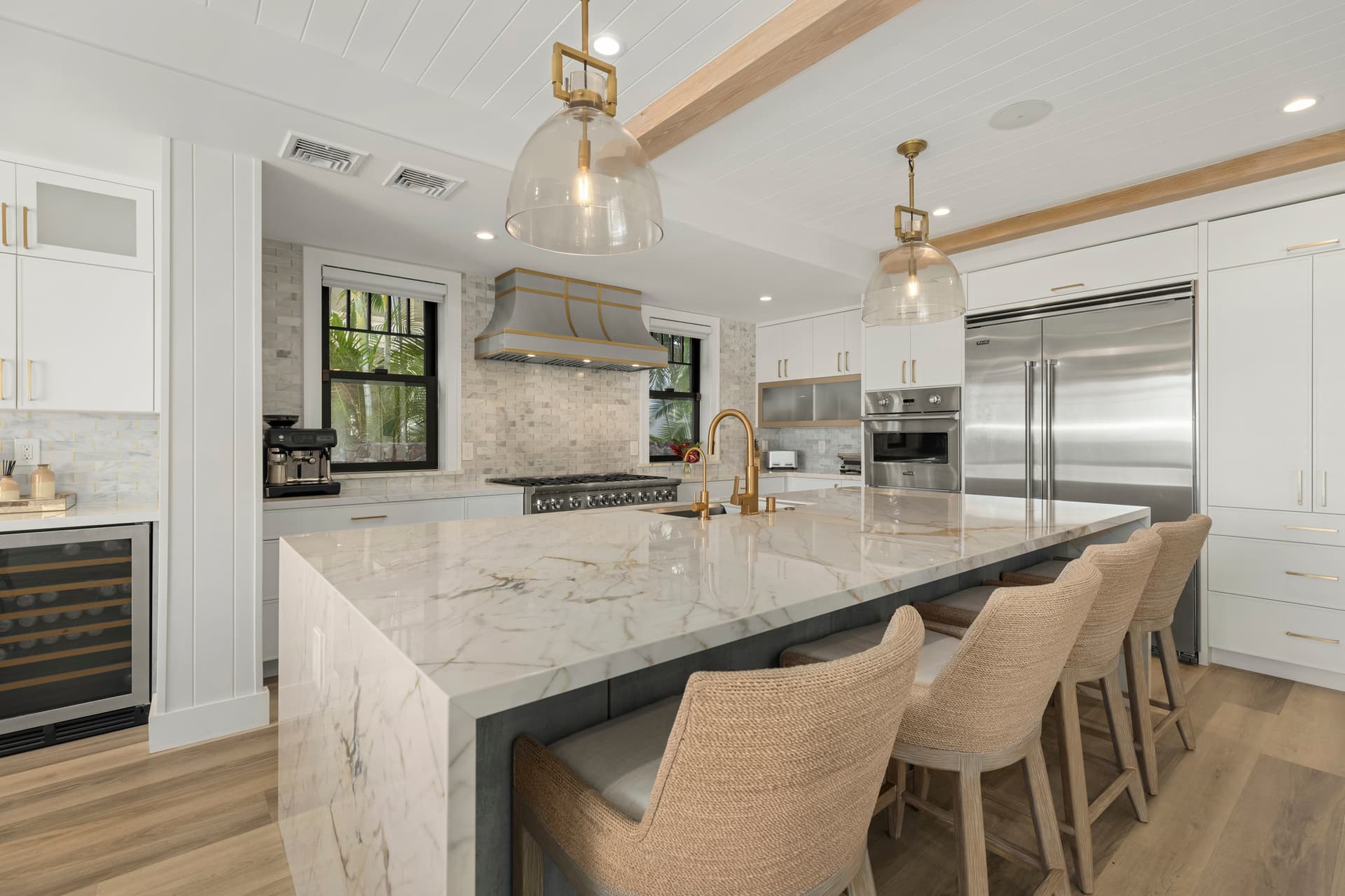 Niu Beach Estate - Image 10