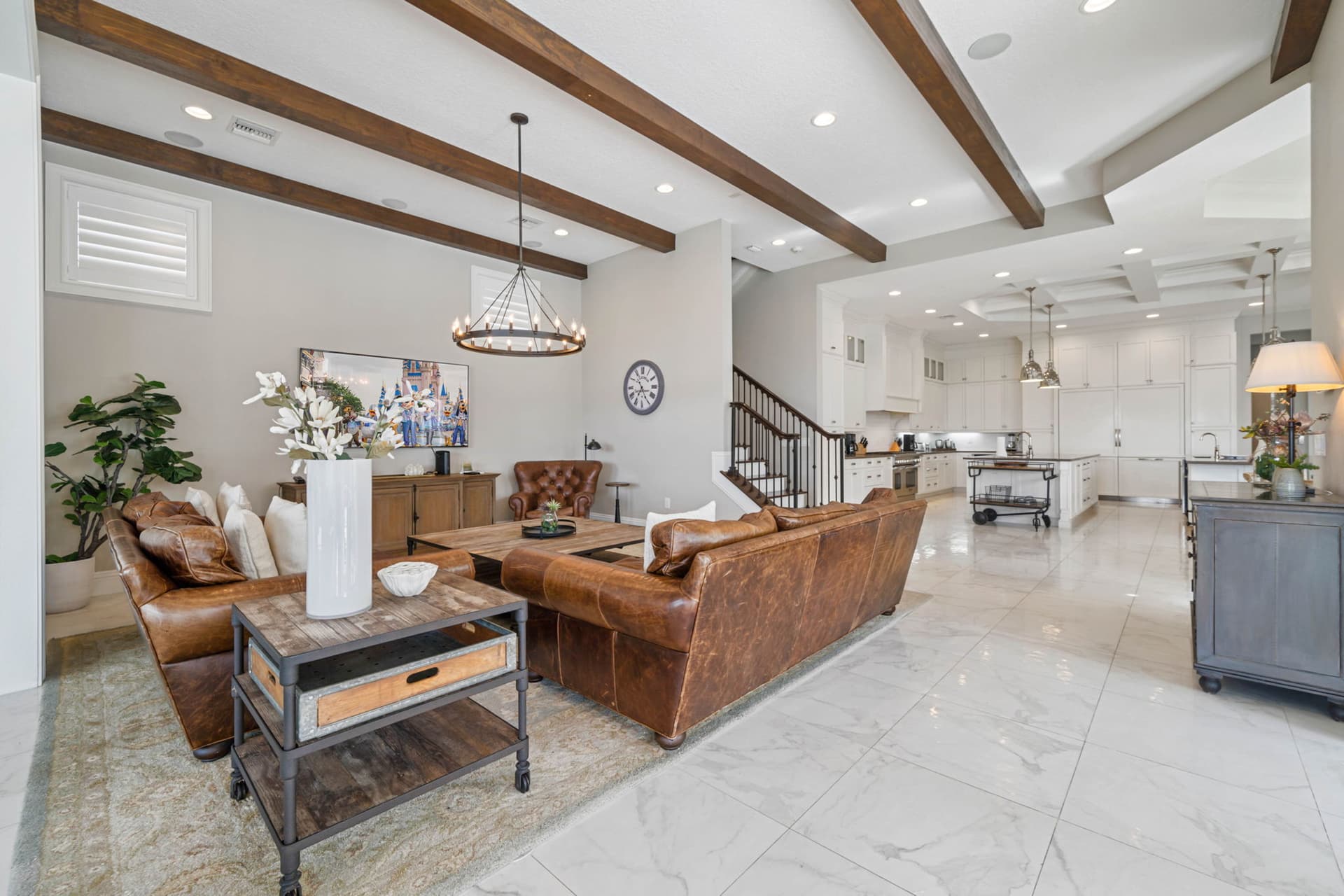 Legends Palace - Image 14