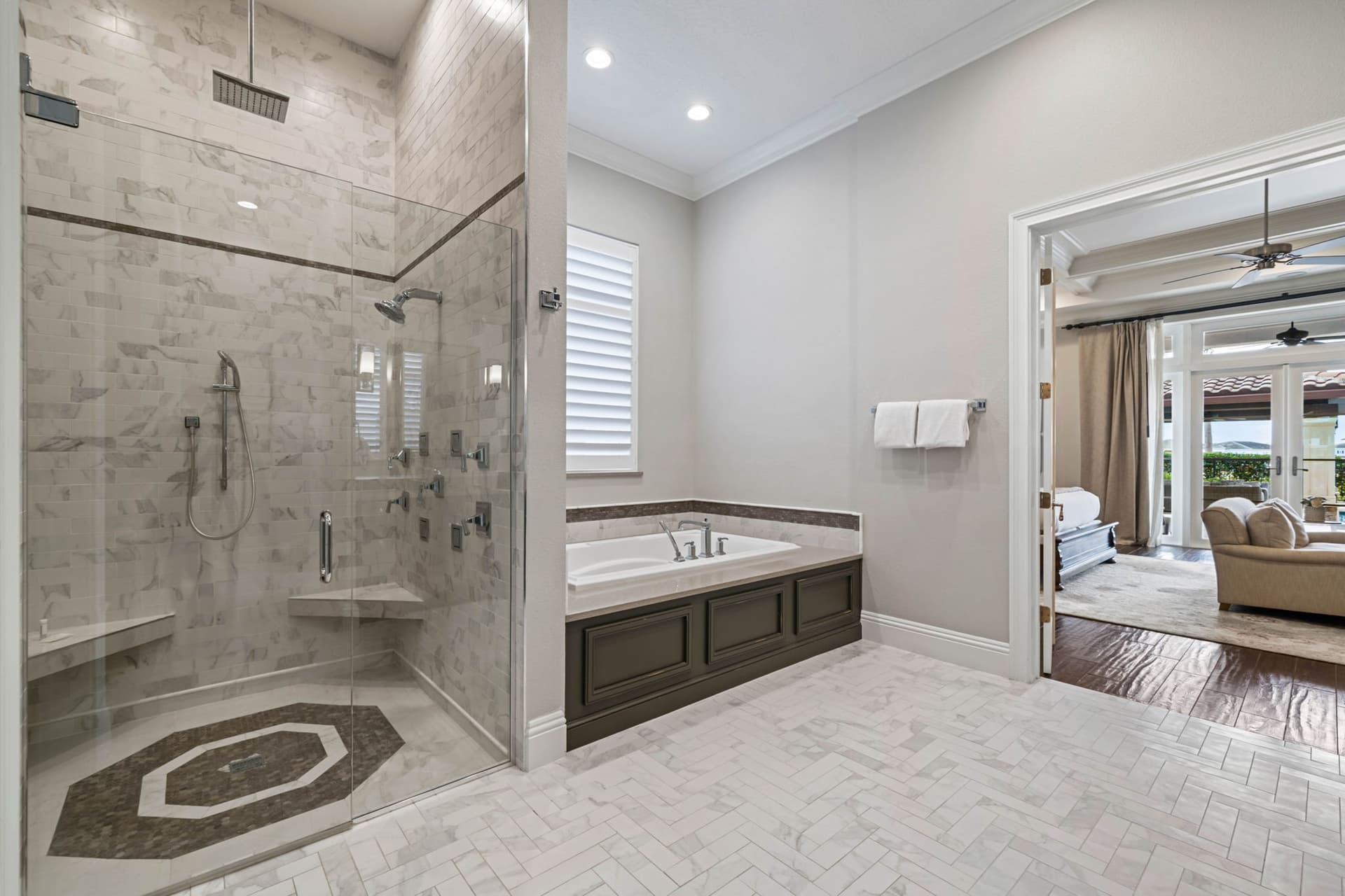 Legends Palace - Image 59