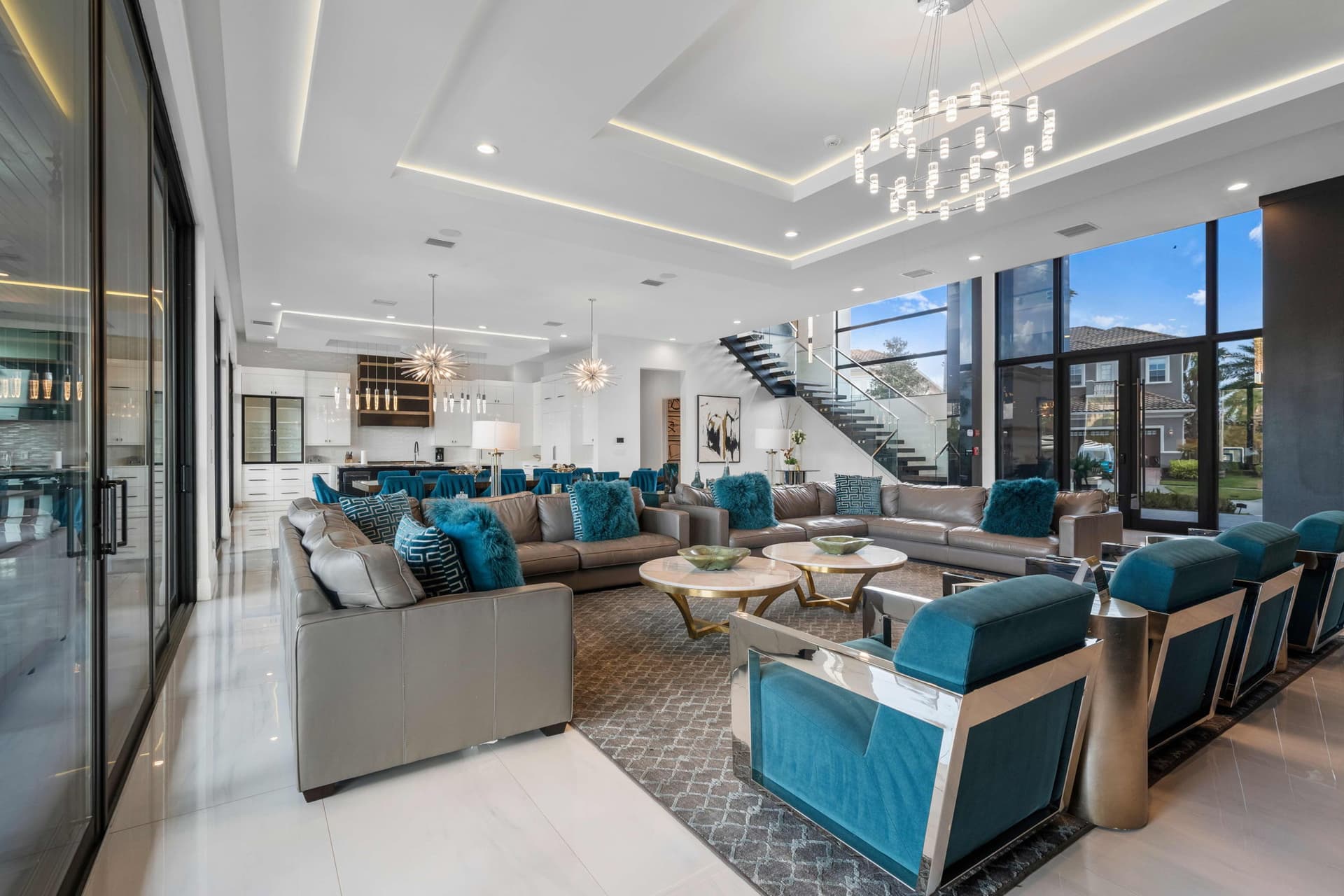 Legends Palazzo - Image 4