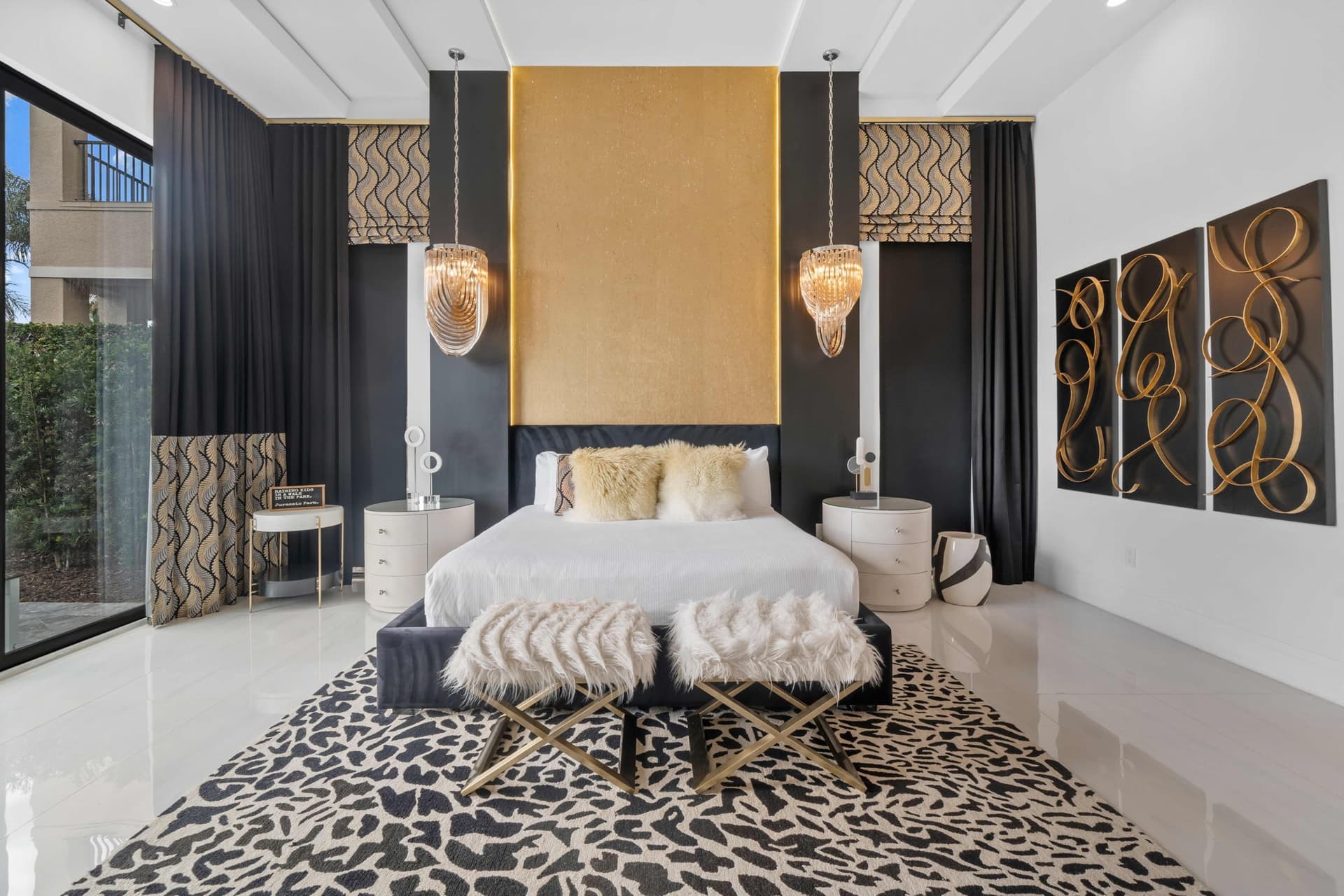 Legends Palazzo - Image 39