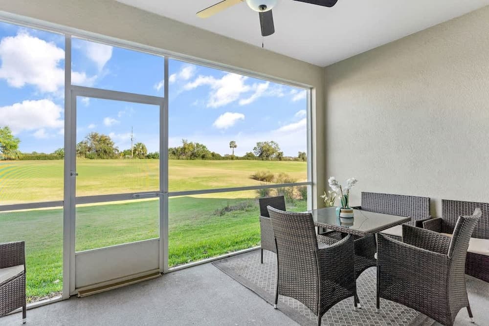 Champion Breeze - Image 2