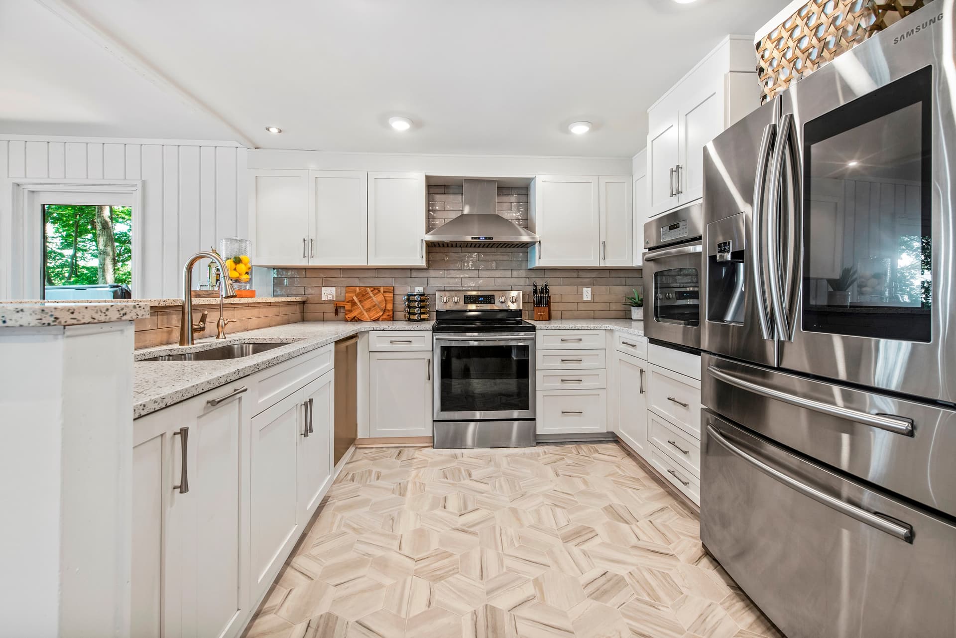 Normandy Approach - Image 5