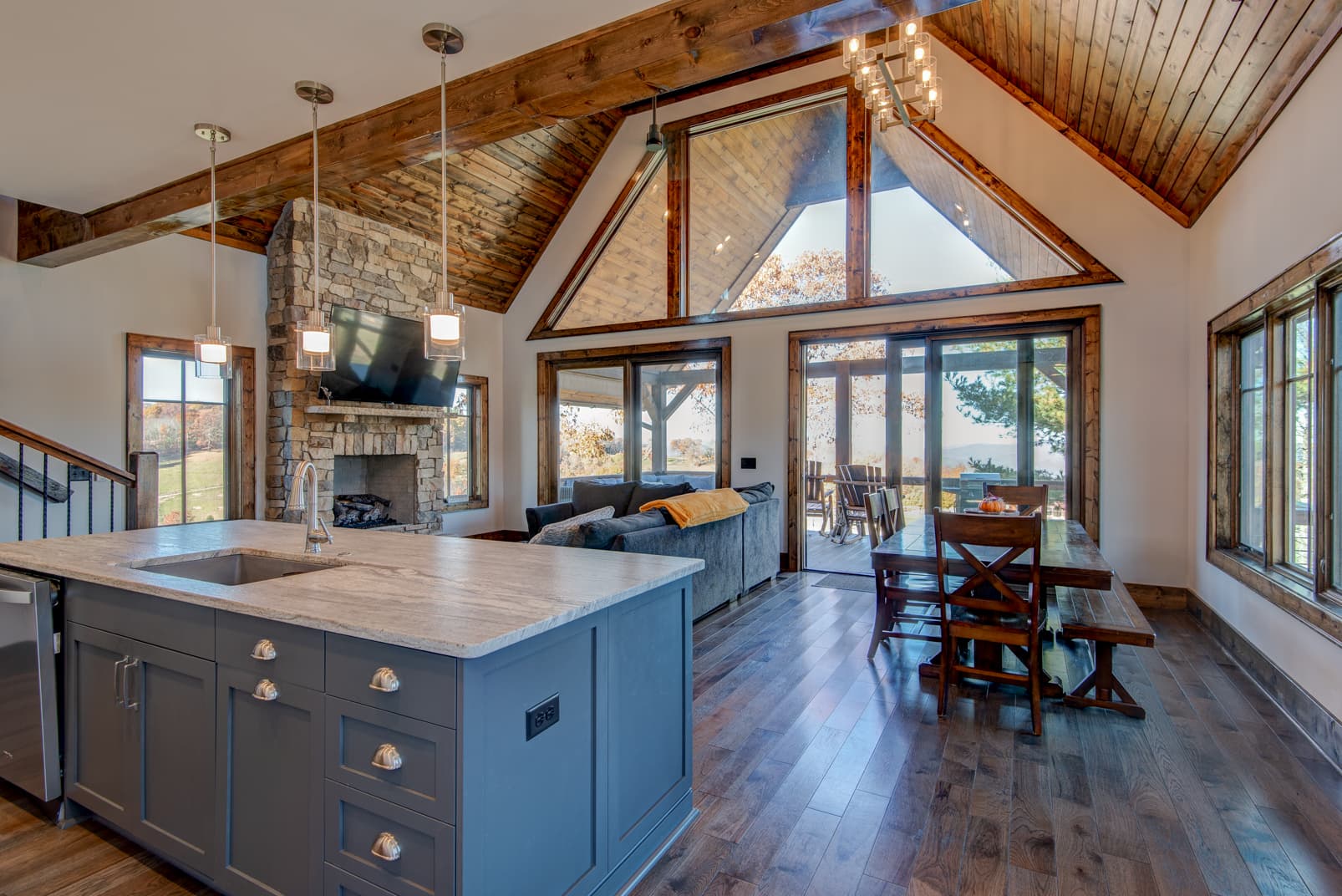 Northern Exposure Home - Image 5