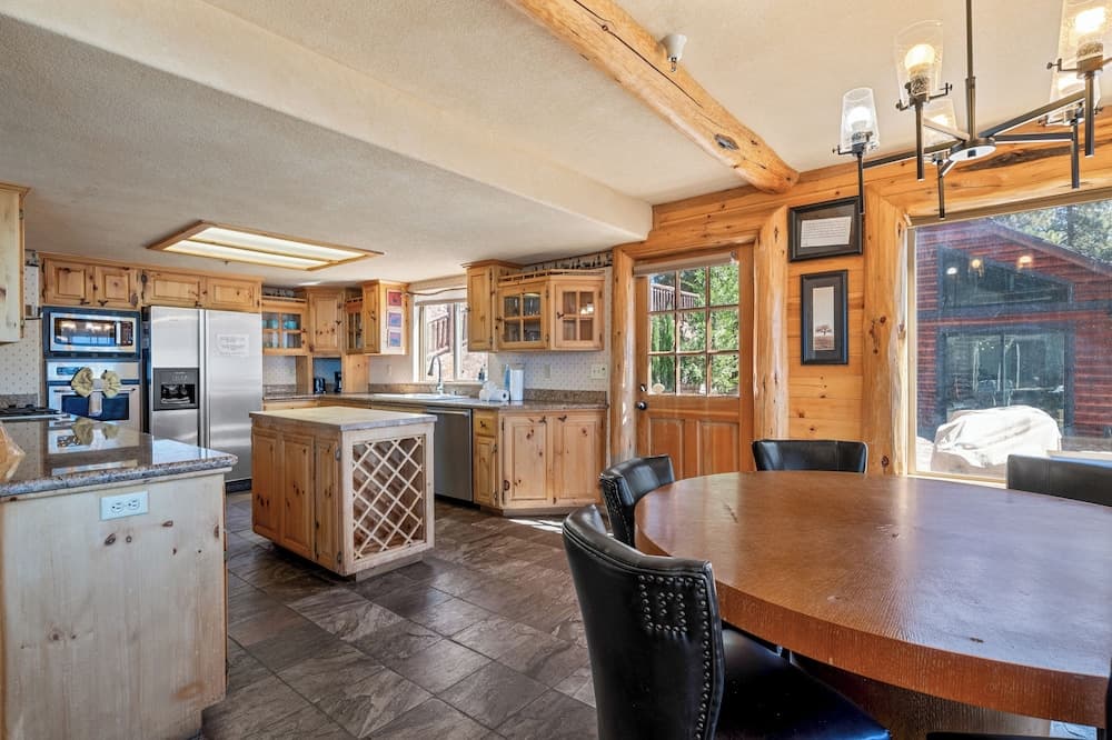 Northern Exposure Lakefront - Image 5