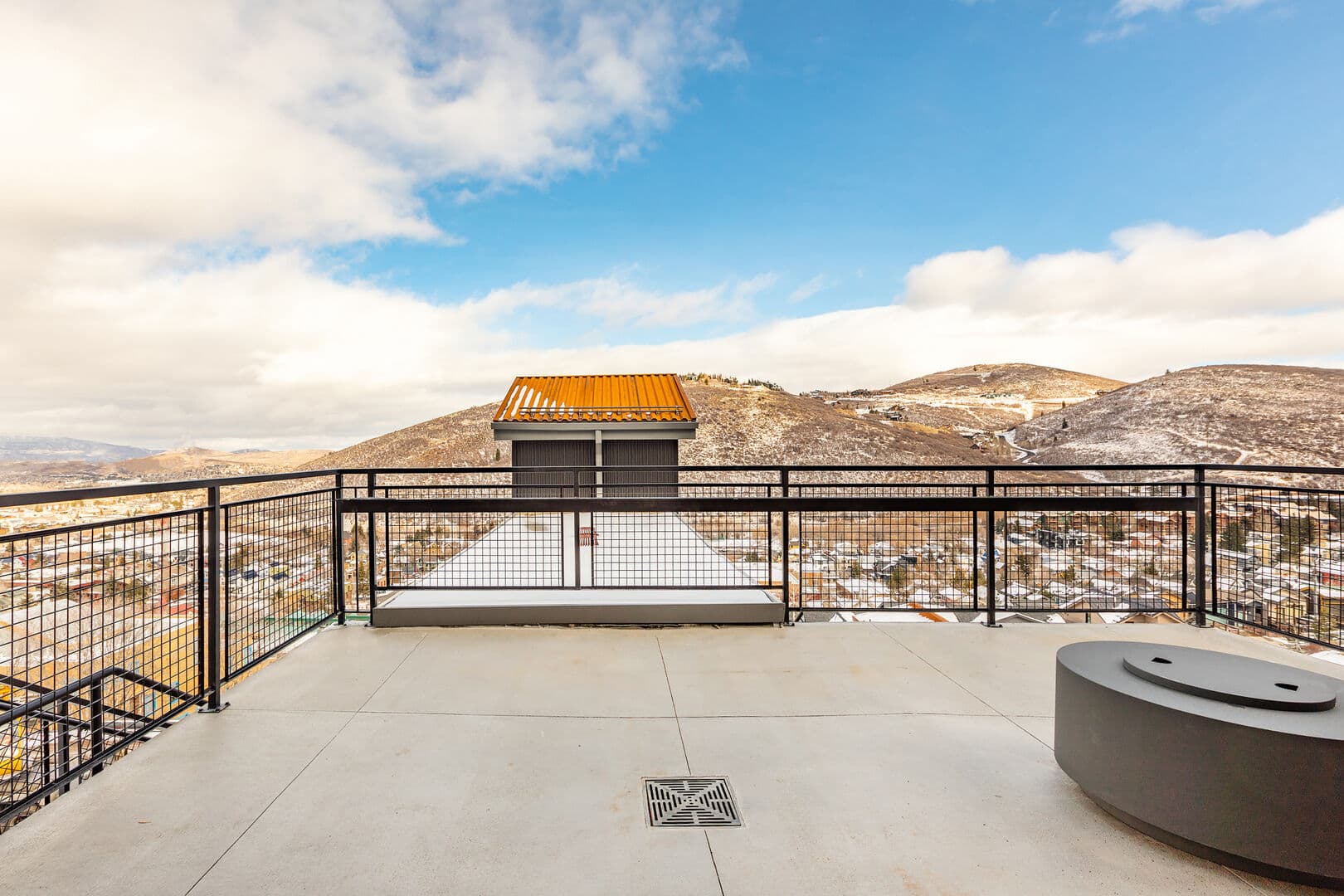 Kings Crown - Image 53