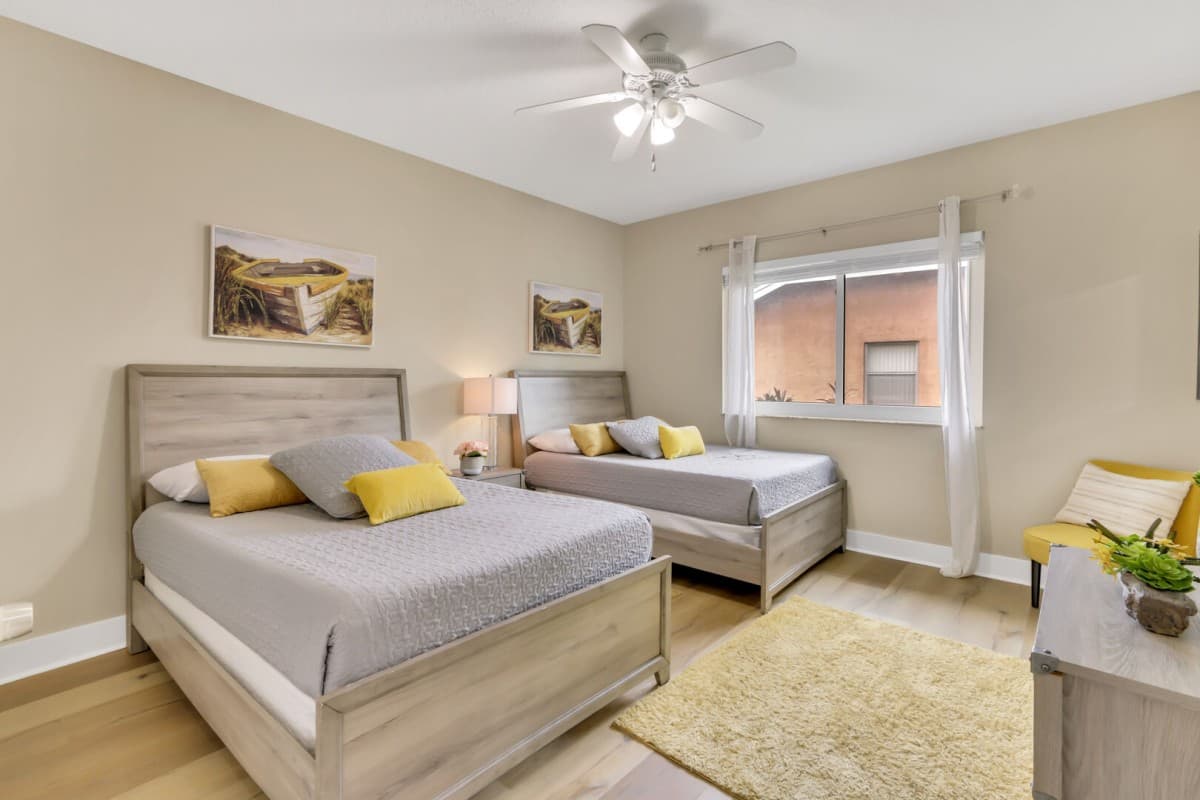 Northwest House - Image 17