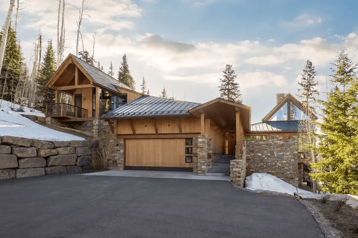 Galloping Goose Chalet - Image 60