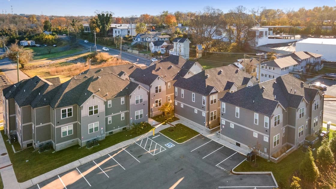 Opulent Serenity - Image 3