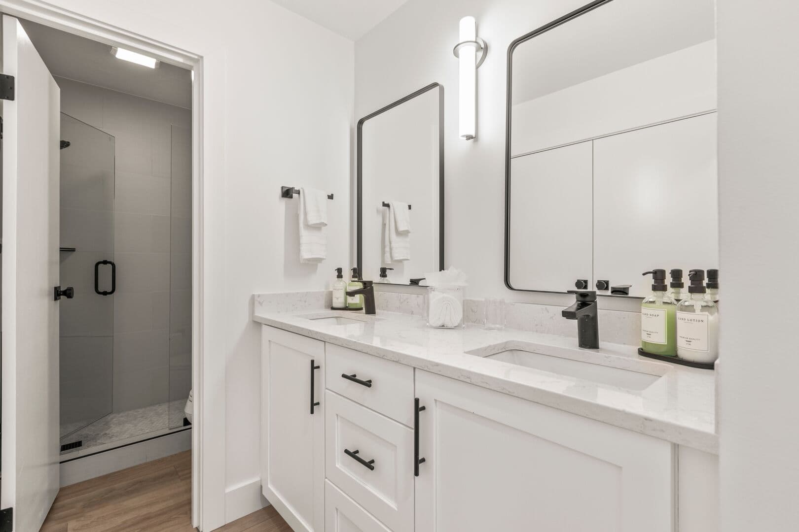 Red Pine Retreat - Image 22