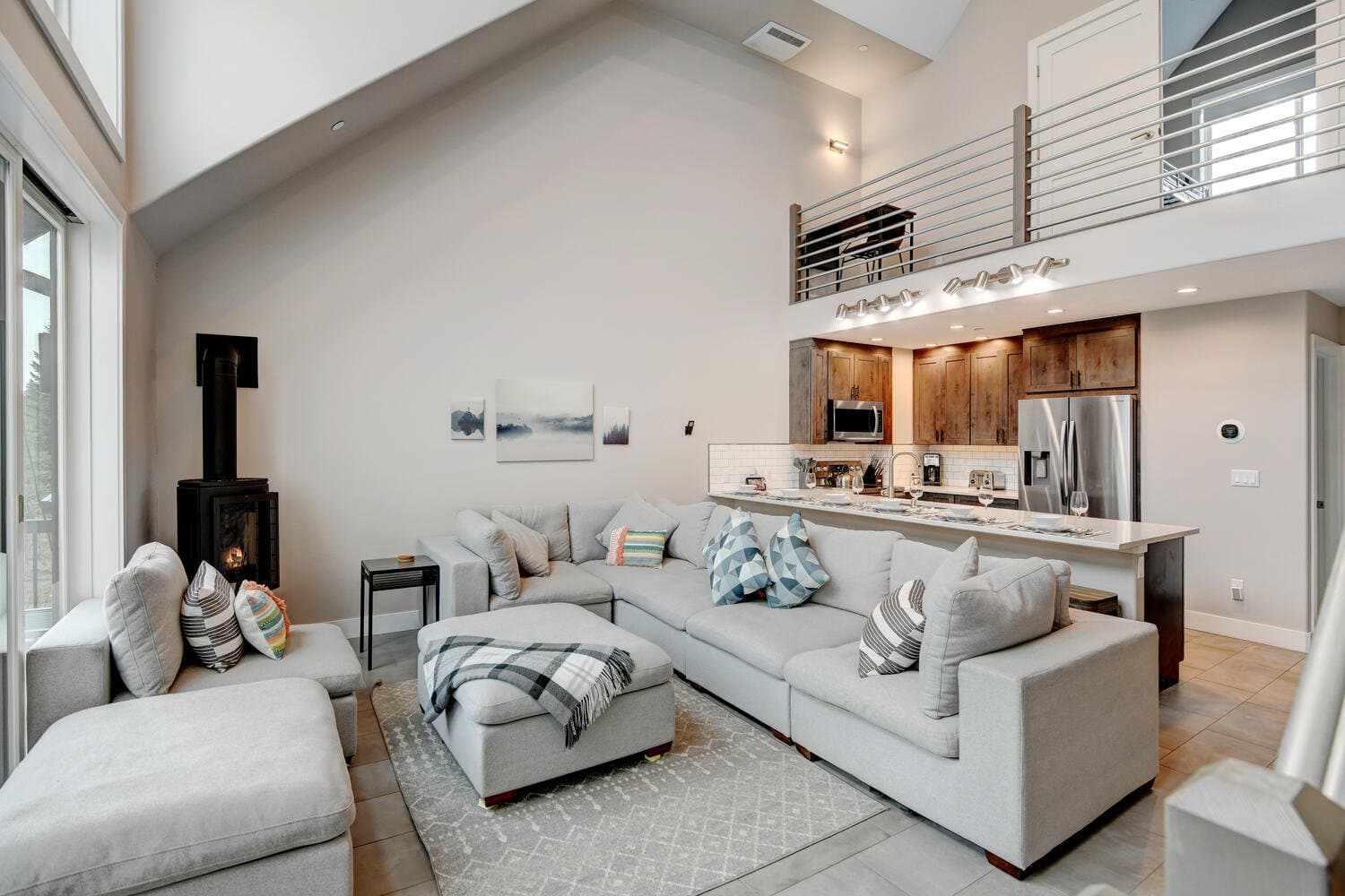 Slopeside Luxury Villa #135