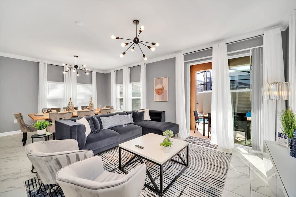 Paragraph Place - Image 1