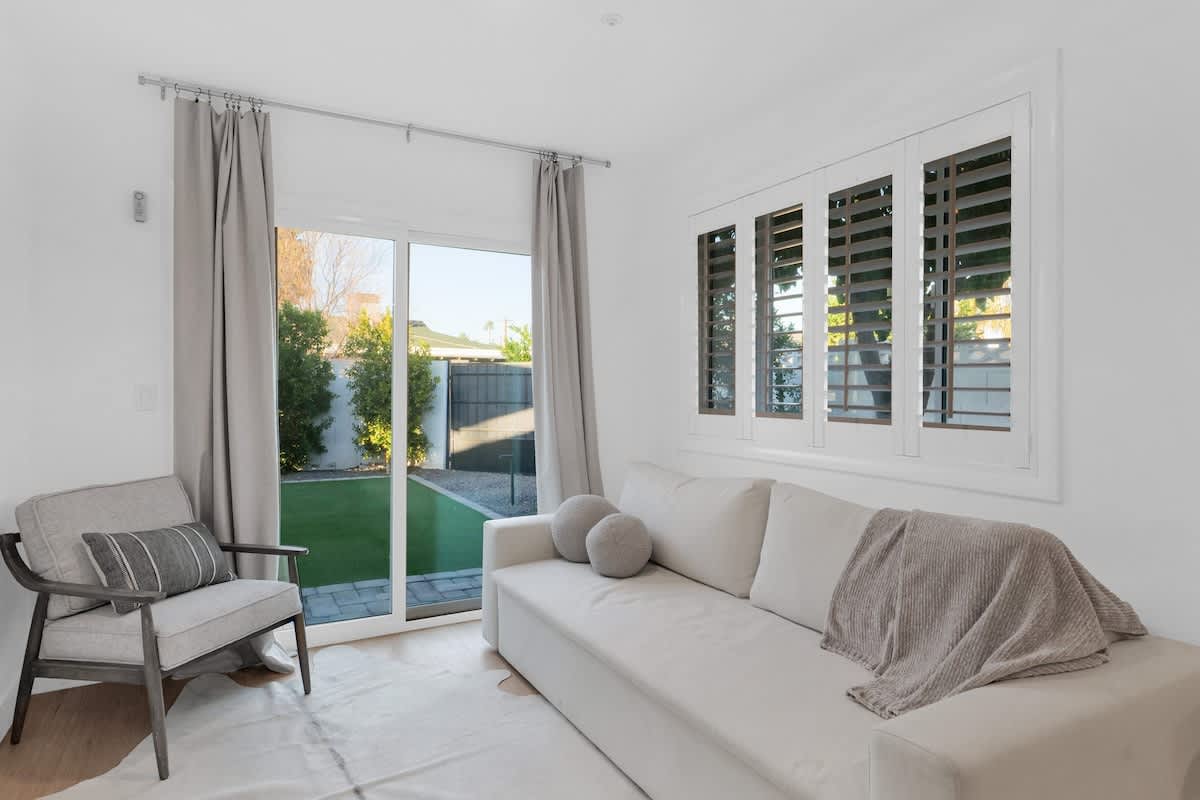 Old Town Scottsdale Retreat - Image 24