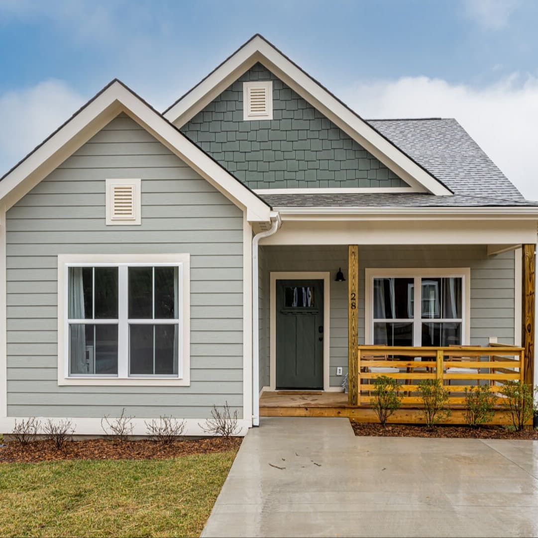 Land Of The Pines Home - Image 1