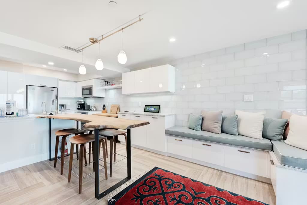 Hidden Cove Unit #6 - Image 3