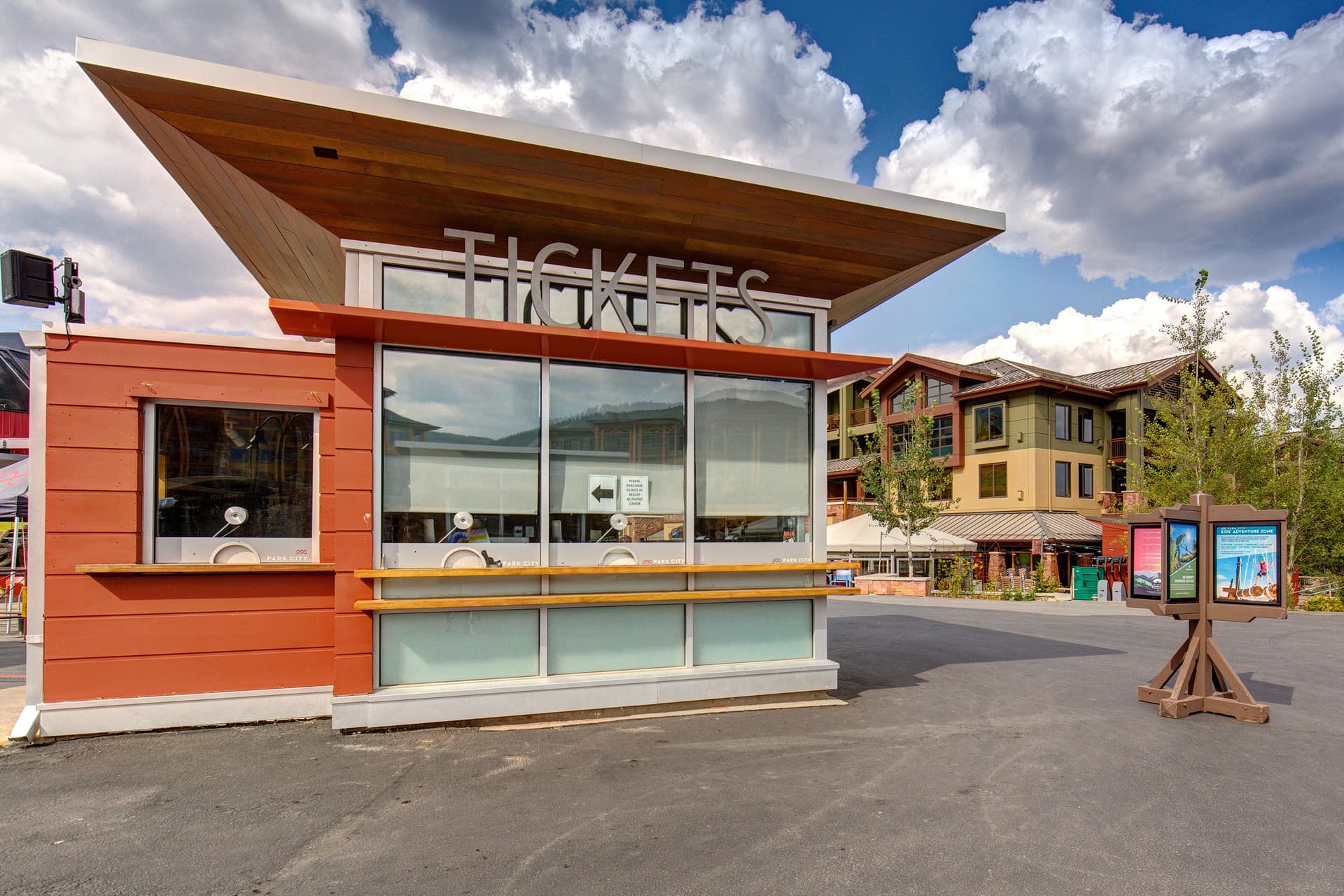 Red Pine Wonder Home - Image 38