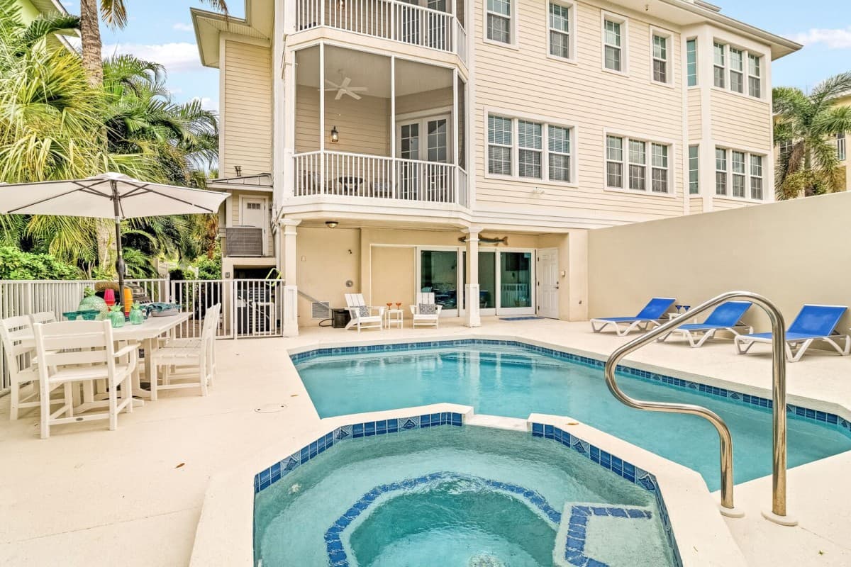 Key Canal Home - Image 33