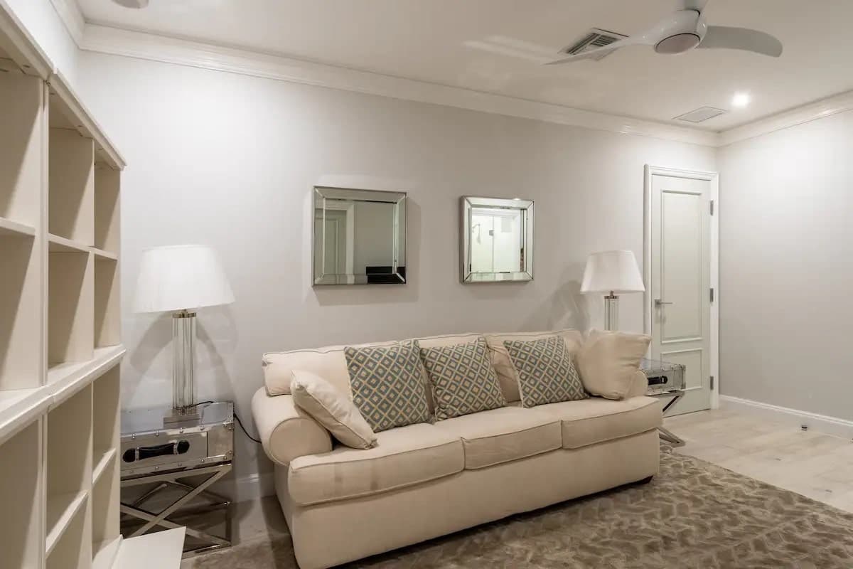 Ritz-Carlton Residence #107 - Image 16