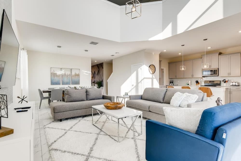 Fairway and Fountain - Image 1