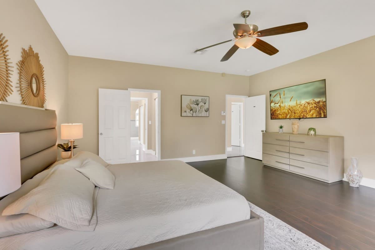 Northwest House - Image 10