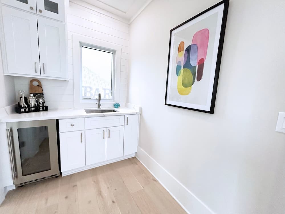 Ocean Breeze - Image 16