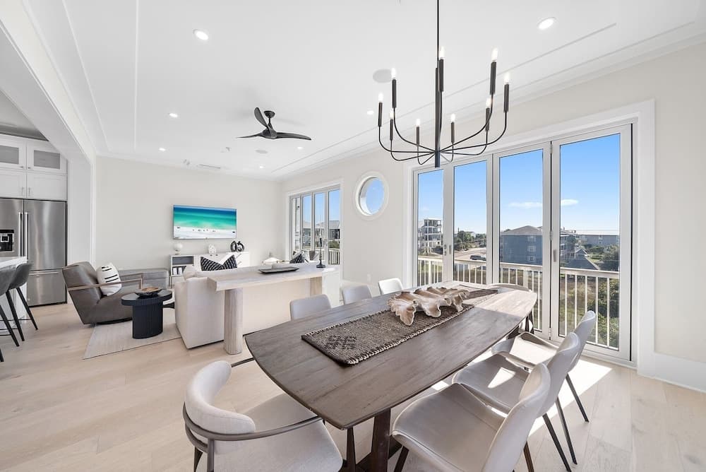 Ocean Breeze - Image 19