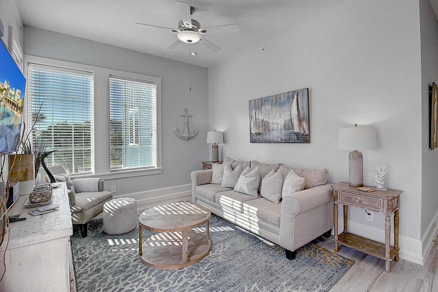 Leighzy Waves - Image 5