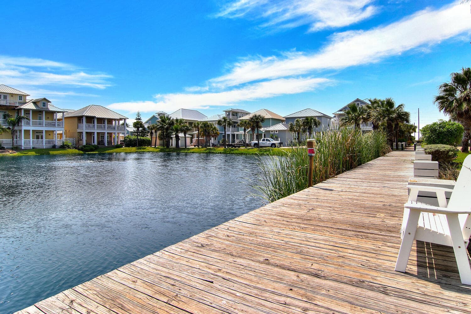 Leighzy Waves - Image 56