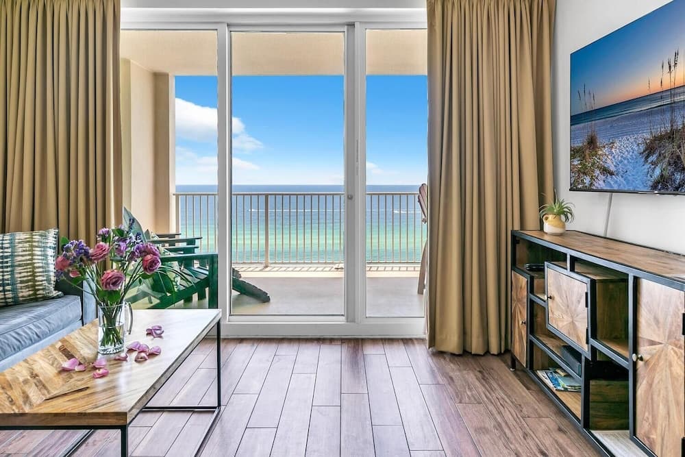 Ocean Reef #1204 - Image 17