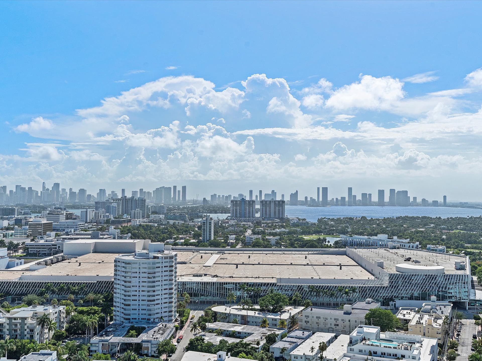 Ocean & Skyline Tranquility - Image 13