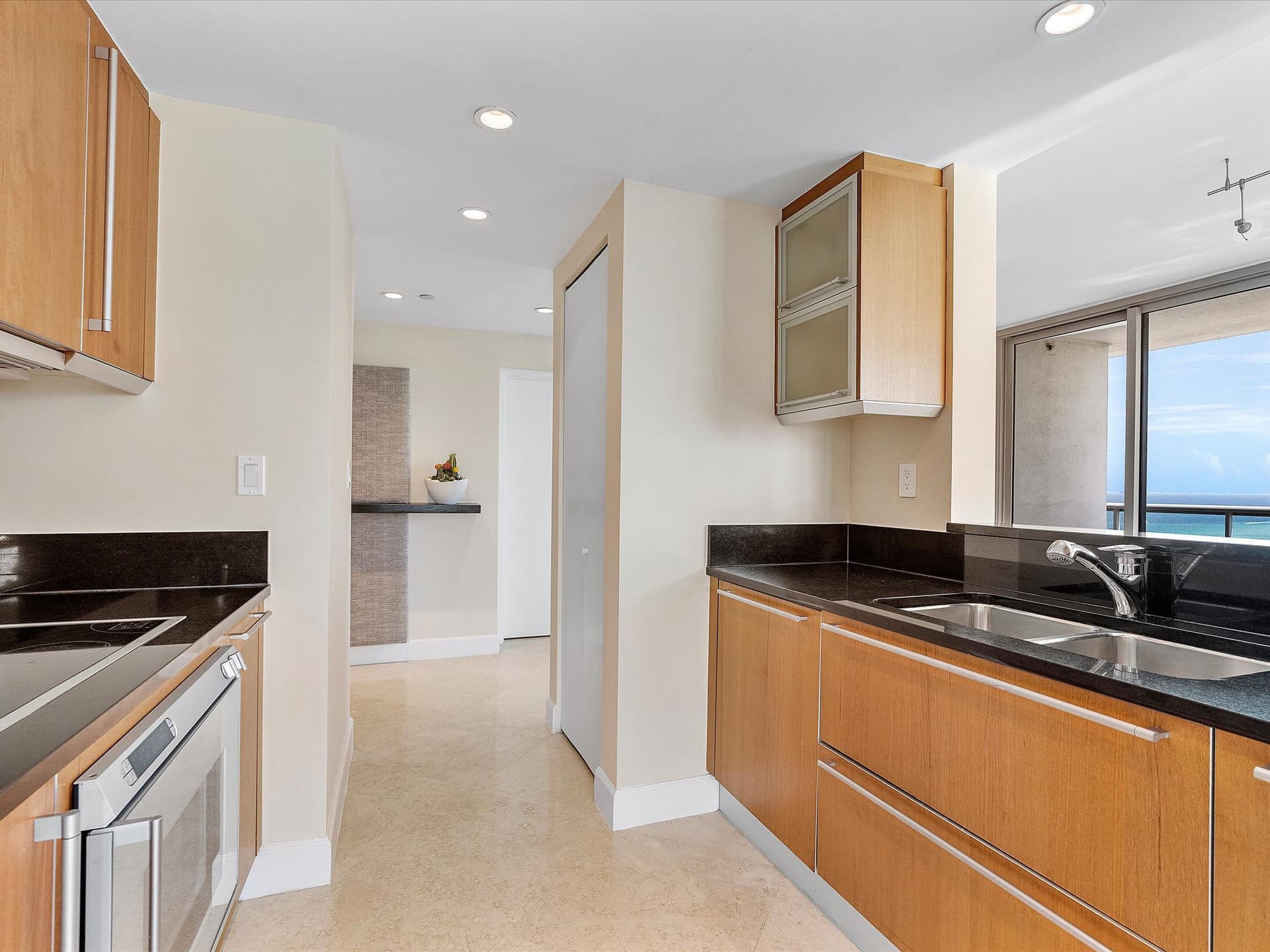 Ocean & Skyline Tranquility - Image 20