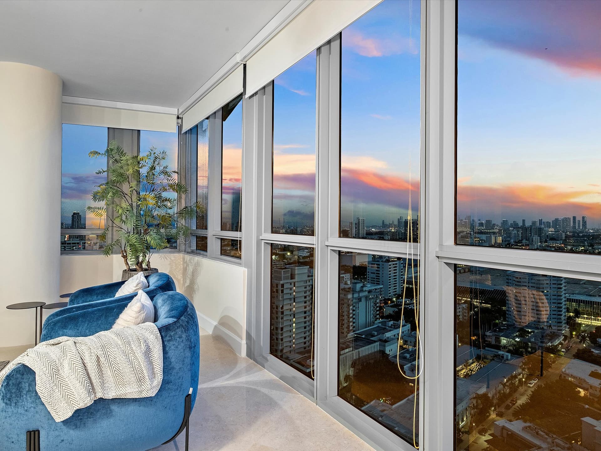 Ocean & Skyline Tranquility - Image 59