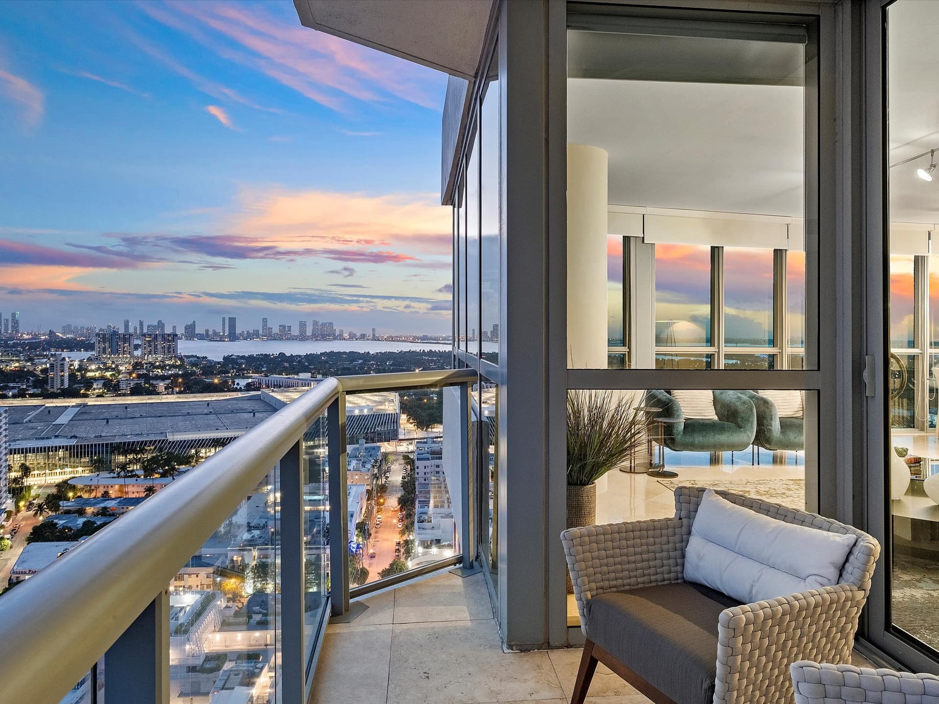 Ocean & Skyline Tranquility - Image 68