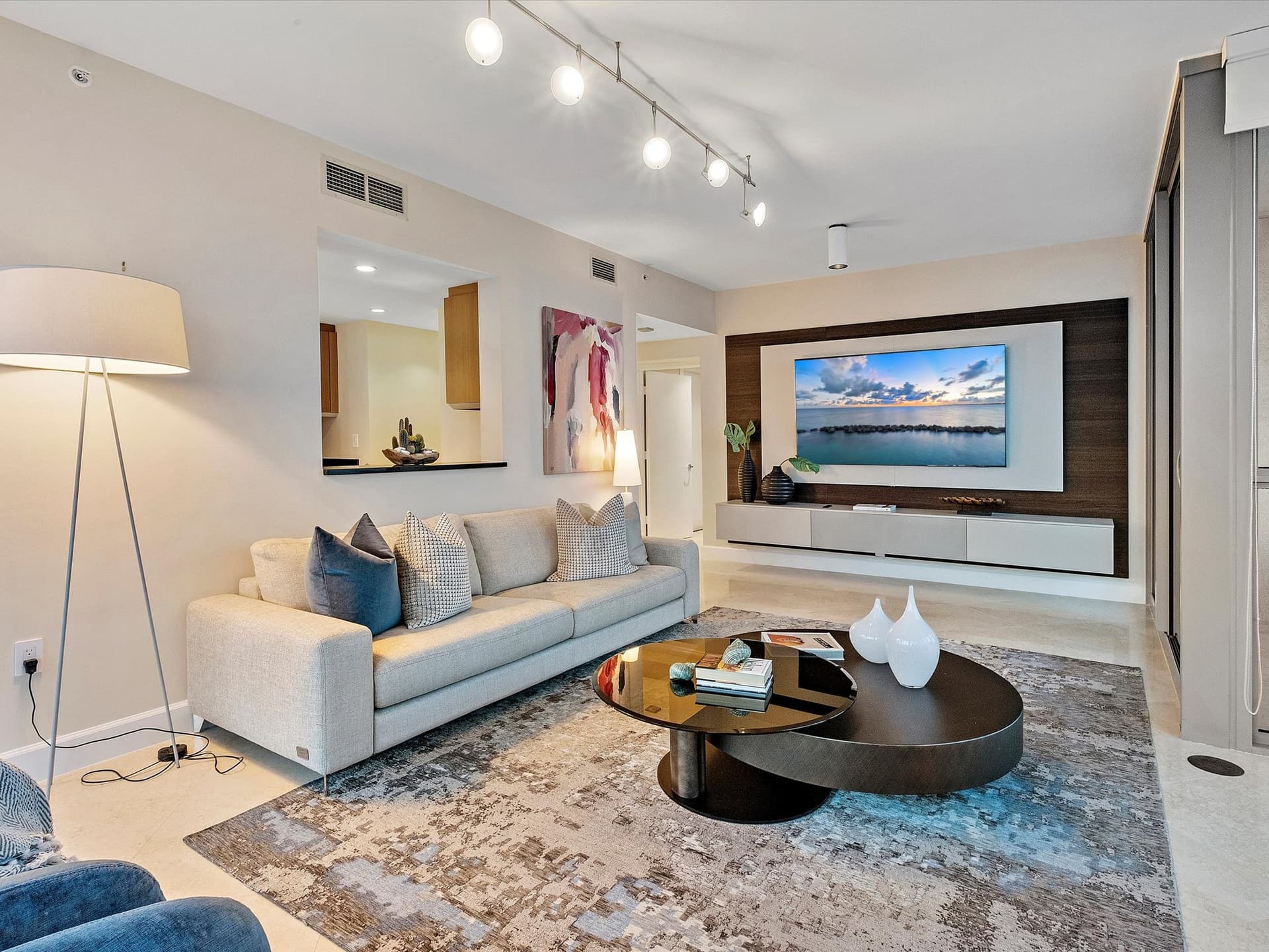 Ocean & Skyline Tranquility - Image 53