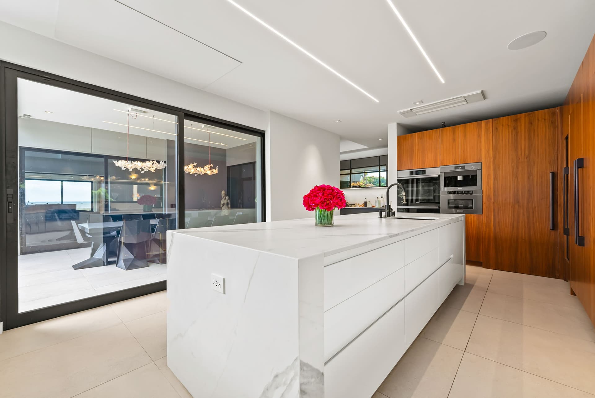 Ocean Villa Emilie - Image 13