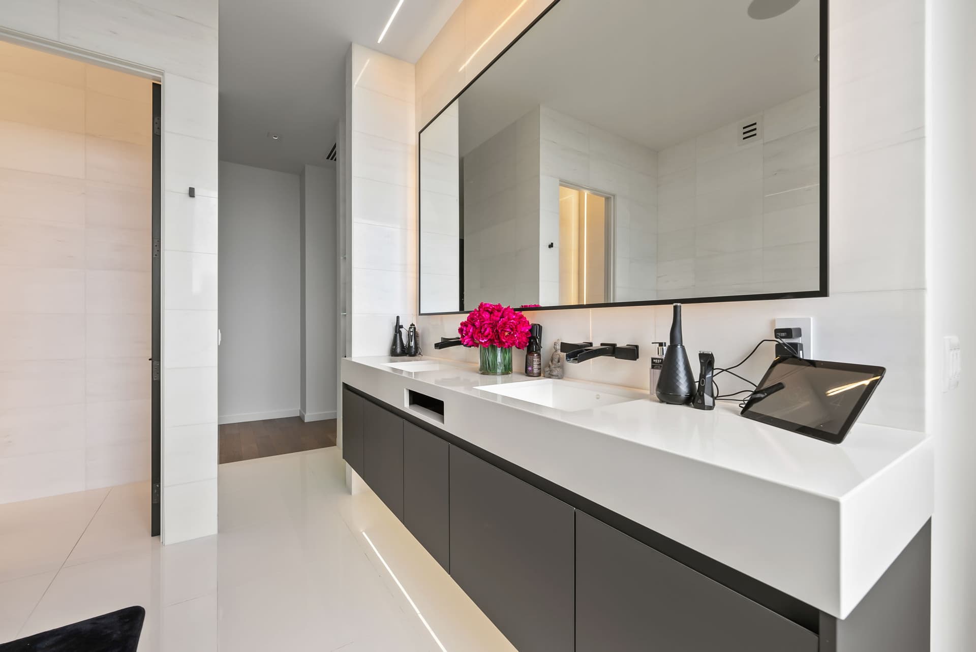 Ocean Villa Emilie - Image 42