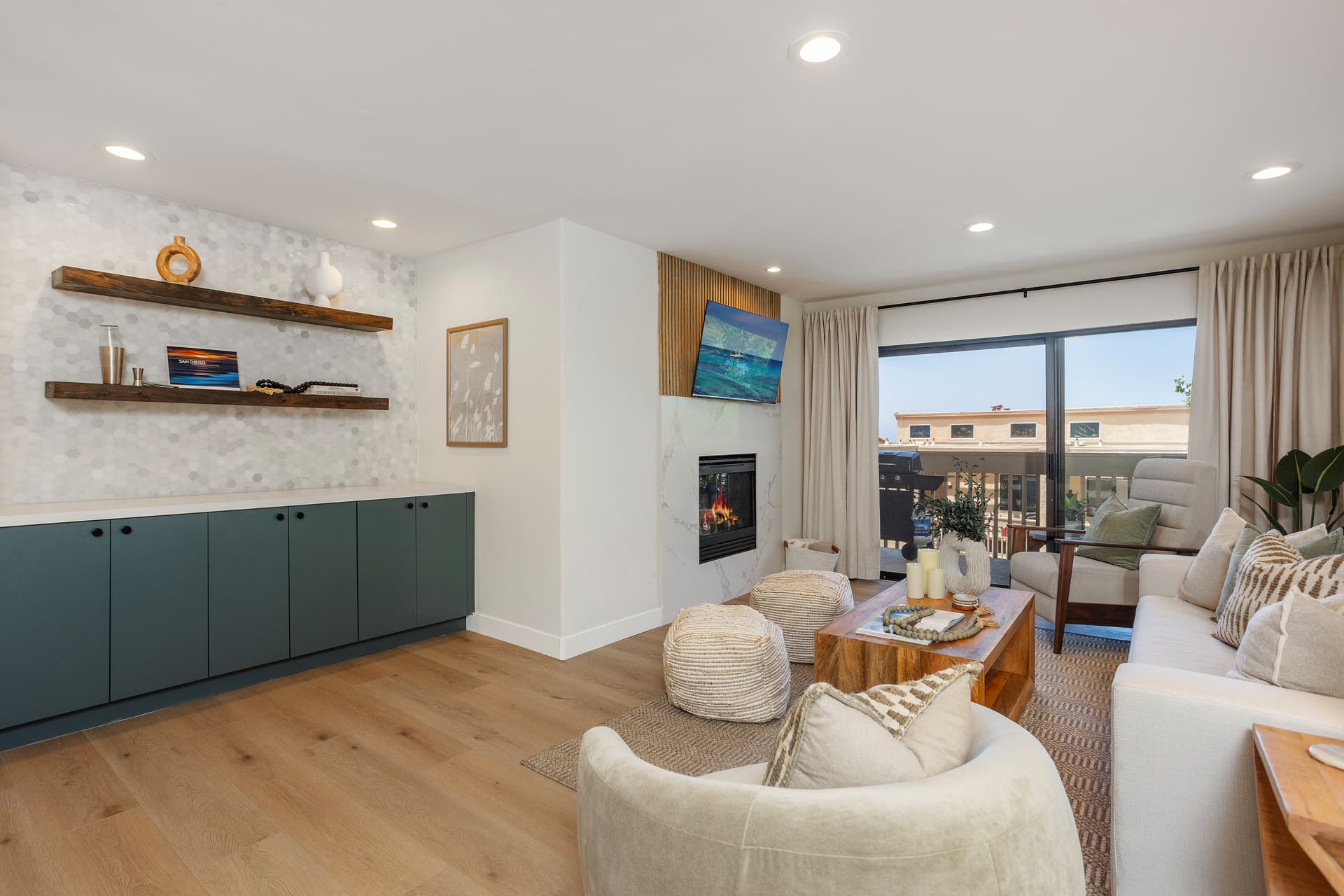 Ocean Whisper Hideaway - Image 2