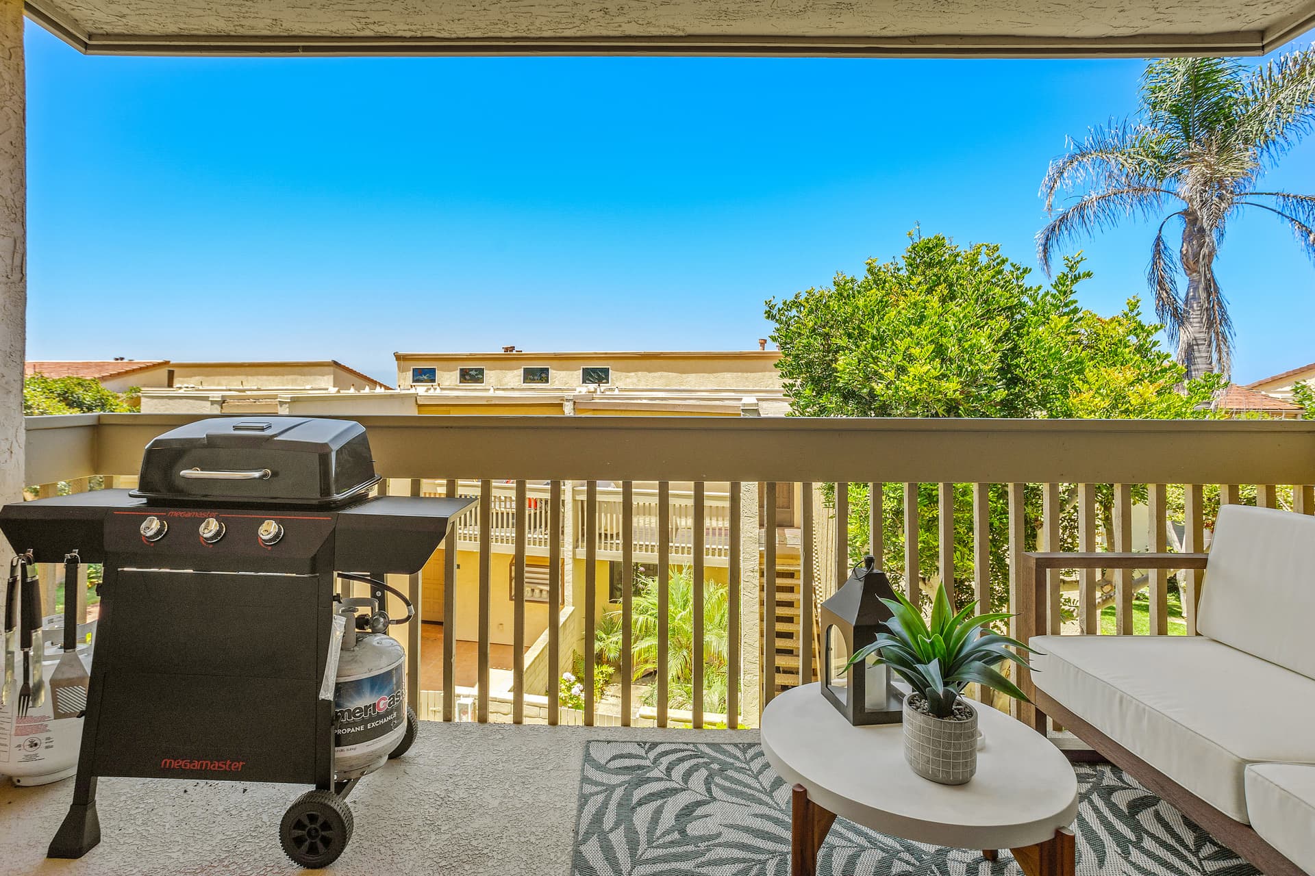 Ocean Whisper Hideaway - Image 5