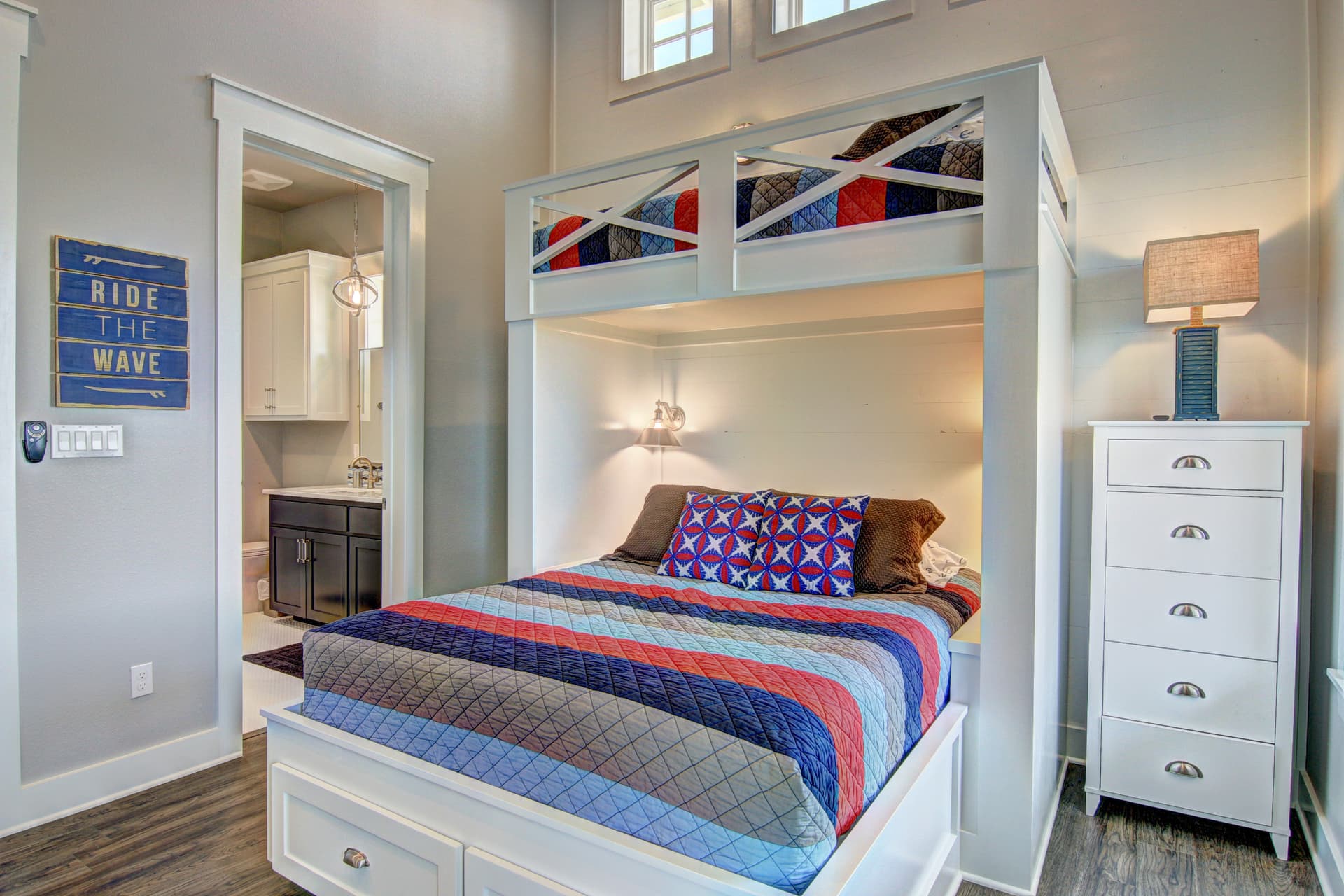 Off the Beachin' Path - Image 19