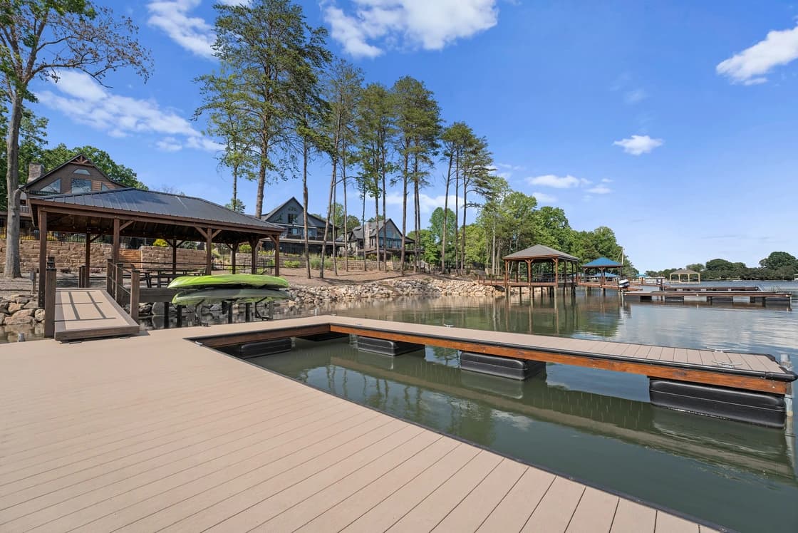 Black Bear Lodge - Image 66