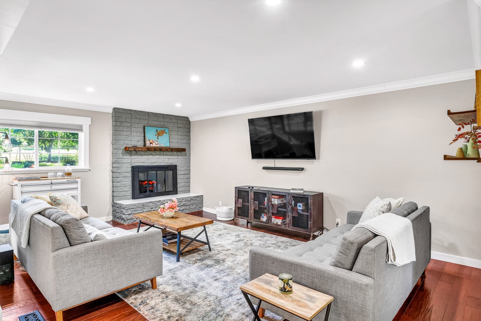 Moon Valley House - Image 22