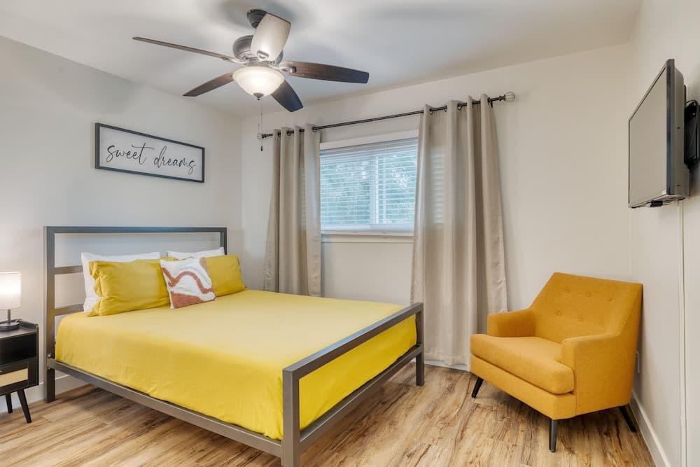 Old Town Treasure - Image 18