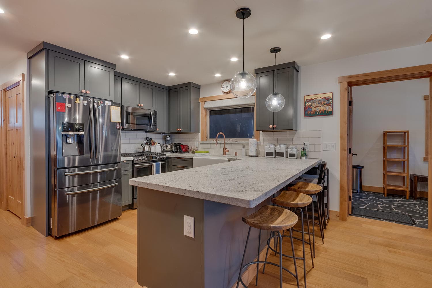 Olympic Valley Hideaway - Image 5