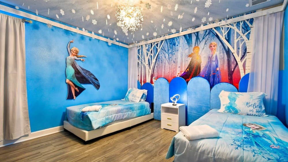 Regal Opulent Villa - Image 6