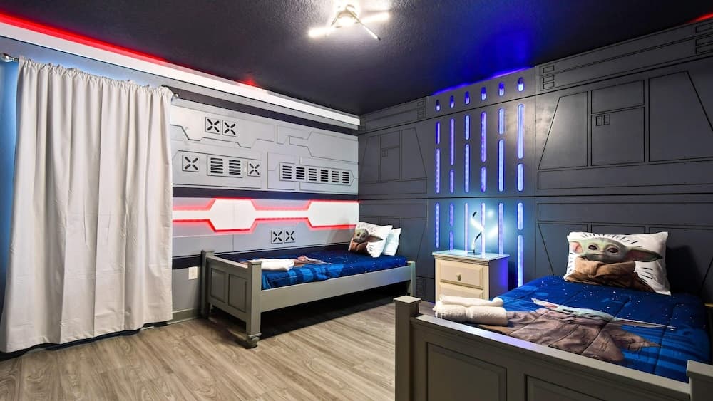 Regal Opulent Villa - Image 12