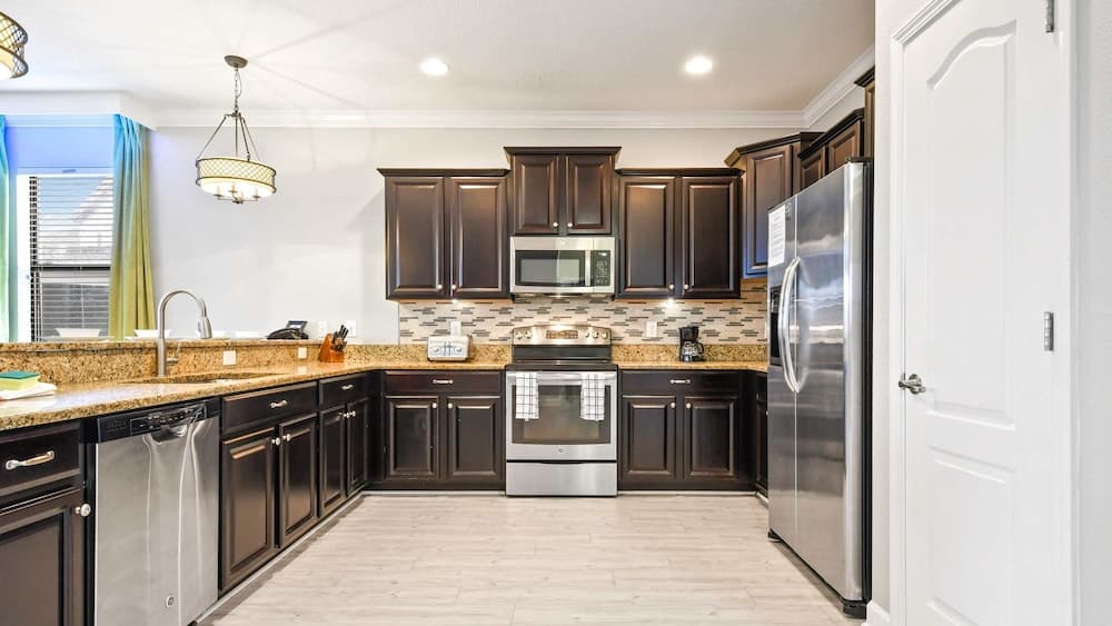 Regal Opulent Villa - Image 5