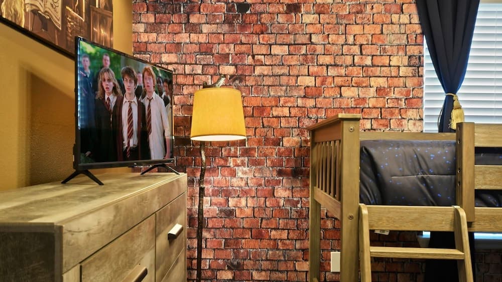 Opulent Villa - Image 18